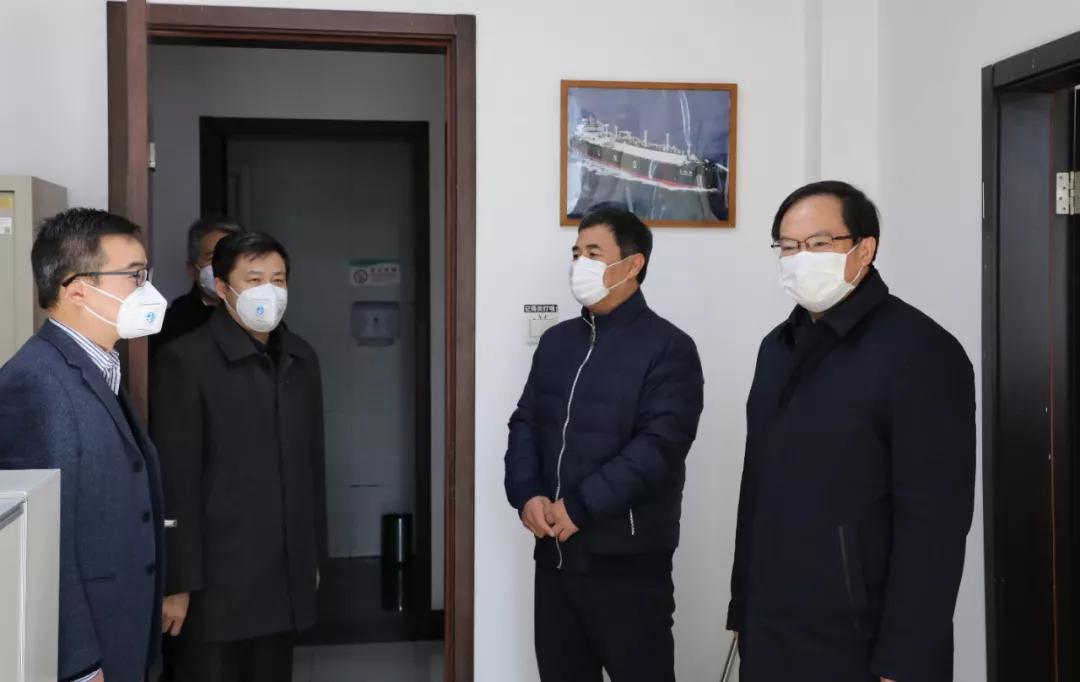 楊金成到長城電子、綜合院檢查指導(dǎo)疫情防控和復(fù)工復(fù)產(chǎn)工作